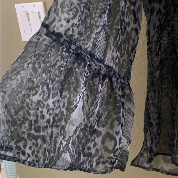 Beautiful snake prints top size L Fariy - Picture 6 of 9